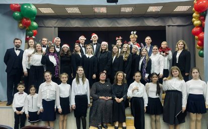 Хоровые дирижеры ВГИИК представили новогоднюю концертную программу Хоровые дирижеры ВГИИК представили новогоднюю концертную программу