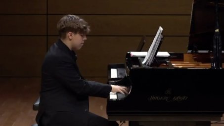 Студент ВГИИК исполнил свое произведение в &laquo;Сириусе&raquo;