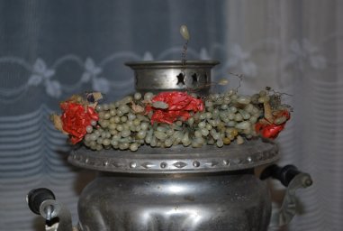 М. А. Рыблова. Предметные символы девушки-невесты в донской казачьей свадьбе. (статья)